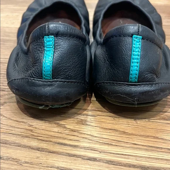 Tieks Black Leather Women's Flats - Picture 6 of 8